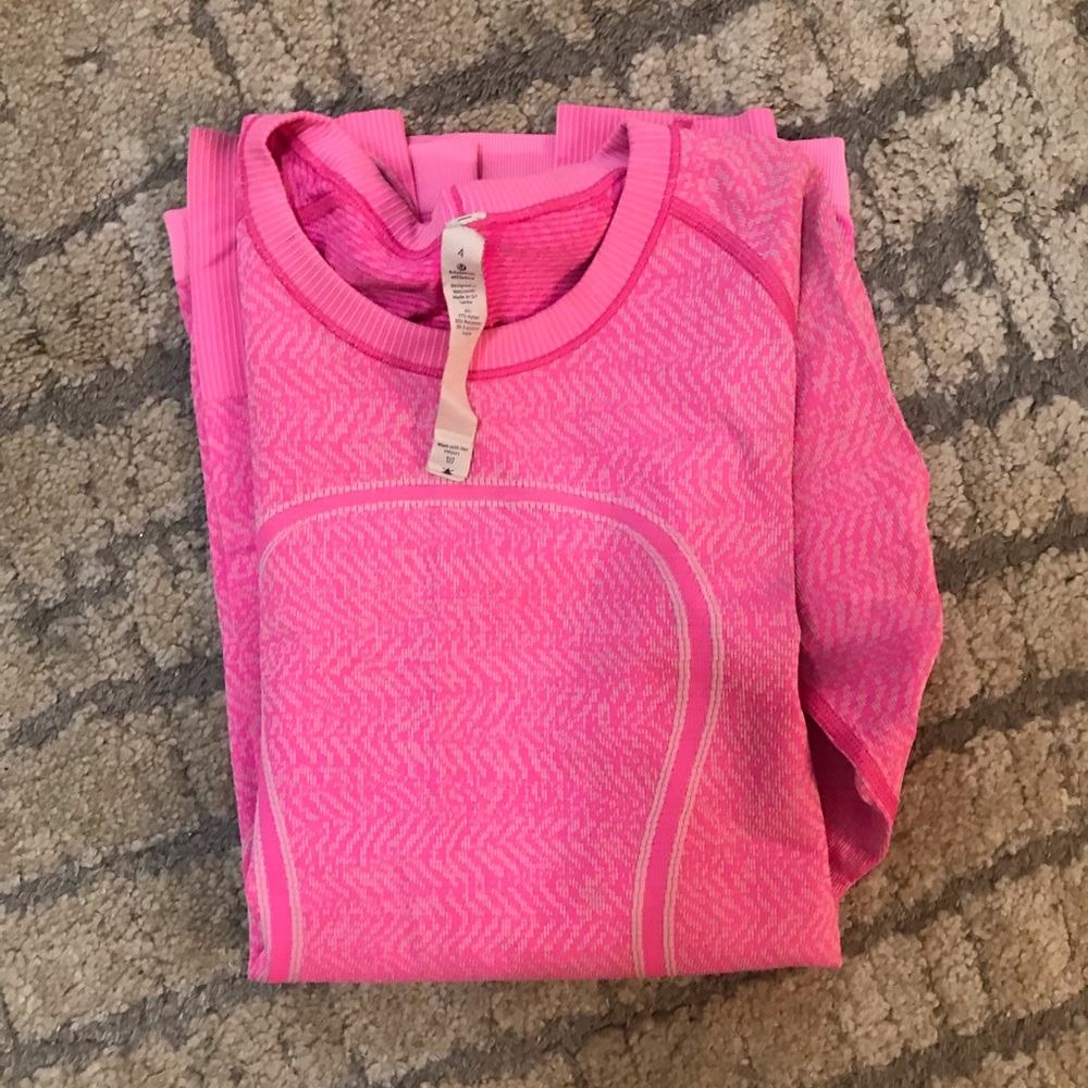 Lululemon athletic long sleeve bright pink
